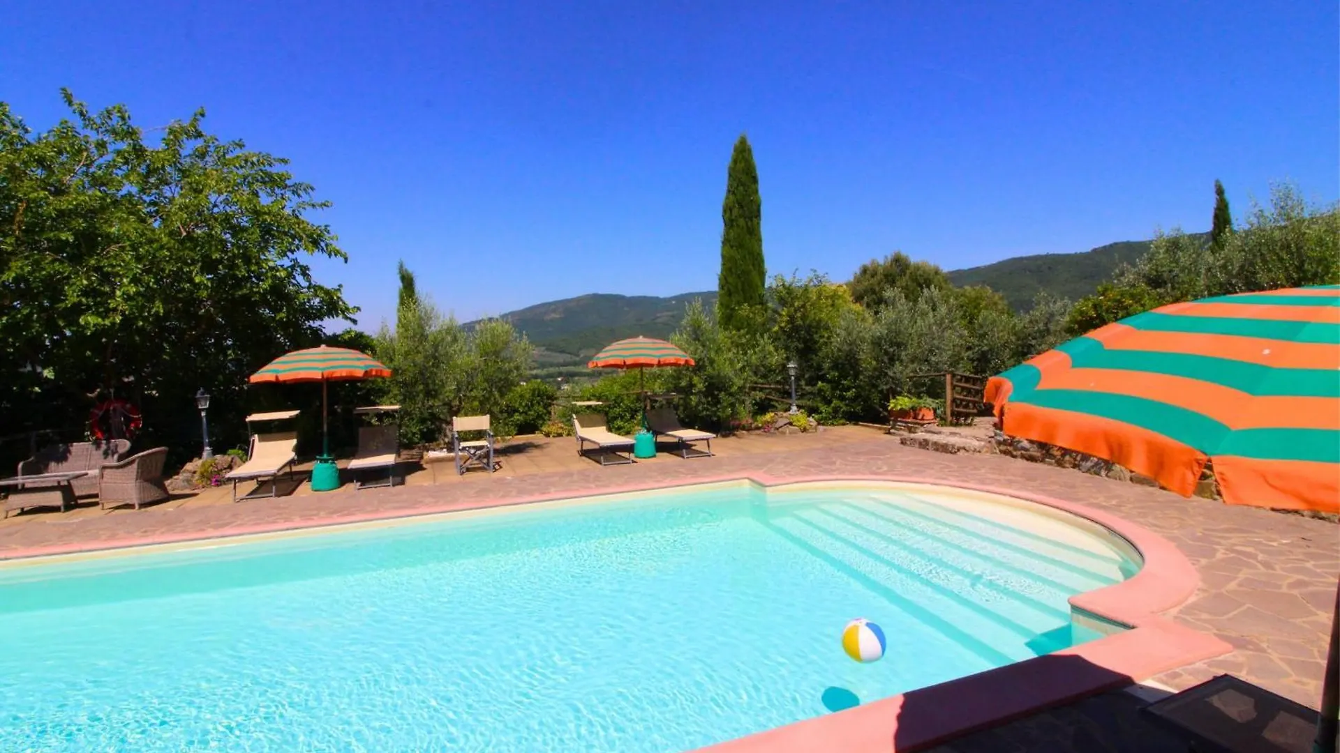 La Montanina Villa Polvano 0*,